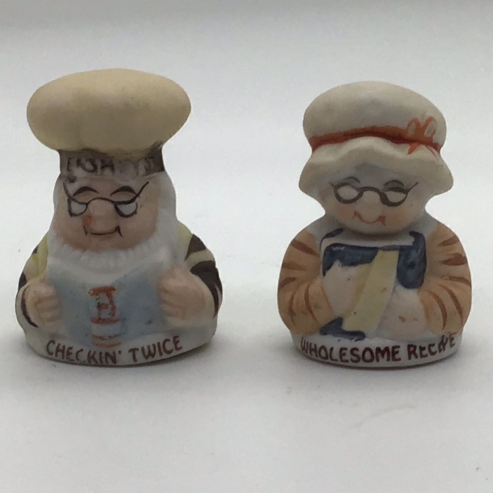 Hershey’s JH Schuler Porcelain Baker Thimbles